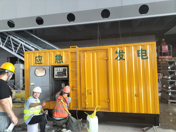 榆林怎样判断空气滤清器是否需要更换？